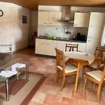 Апартаменты Toskanahaus, Njualms
