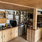 Toskanahaus, Njualms Апартаменты *