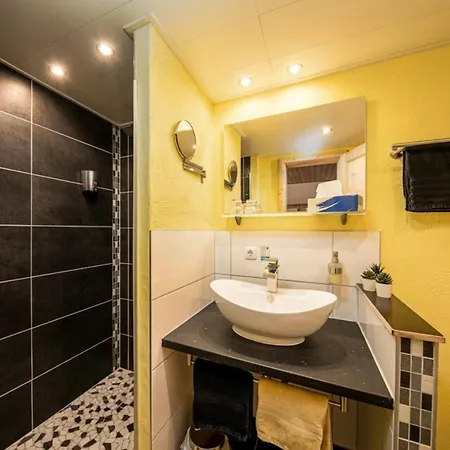 Toskanahaus, Njualms Tannheim