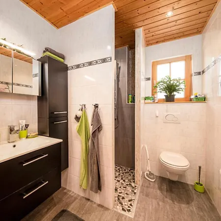 Apartment Toskanahaus, Njualms Tannheim