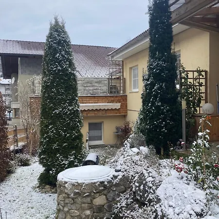 아파트 Toskanahaus, Njualms