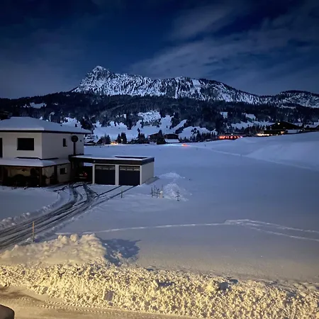 Toskanahaus, Njualms *