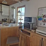 Toskanahaus, Njualms *