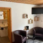 דירה Toskanahaus, Njualms טאנהיים